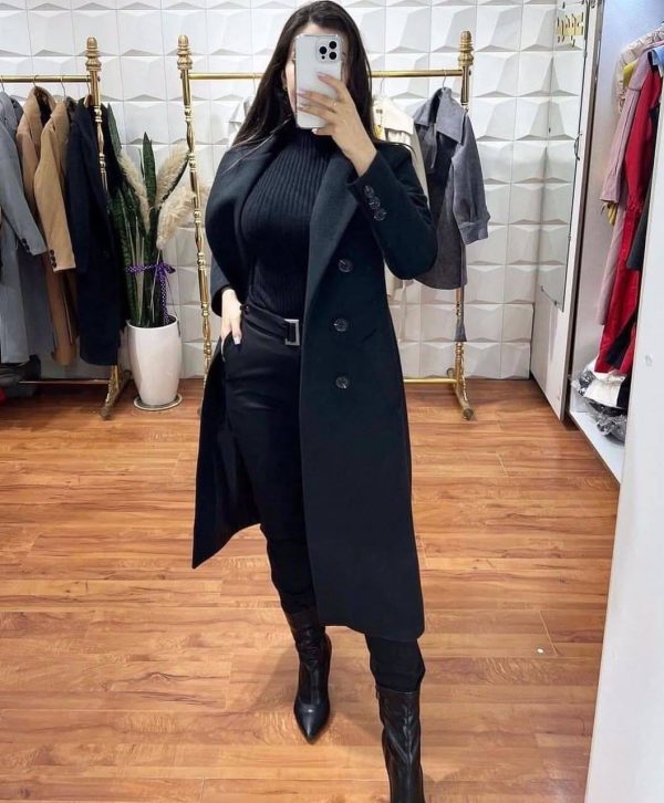 ⁦بالطوا حريمي جوخ مستورد - مش أي بالطو.. ده الـ Game Changer بتاع الشتاء!⁩ - الصورة ⁦4⁩